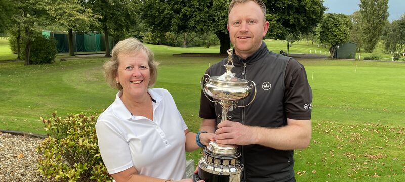 NIBLICK TROPHY WINNER - GEOFF SOUTHERN - NELSON